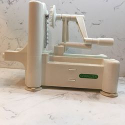Vegetable Spiralizer