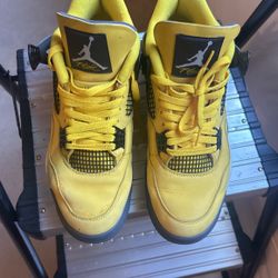 Lightning 4s 