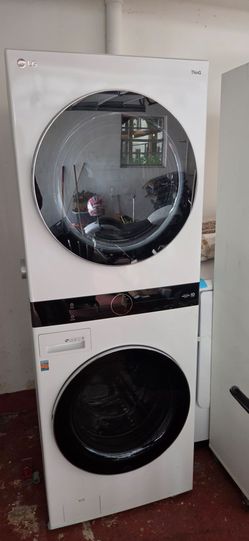 LG Washer And Dryer