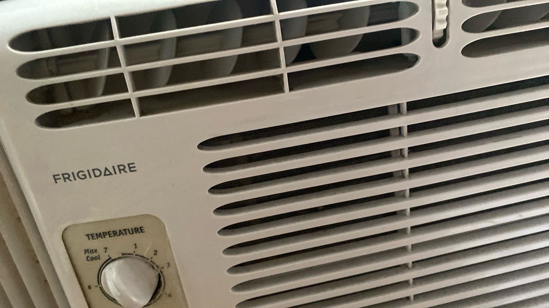 Frigidaire Air Conditioner (AC)