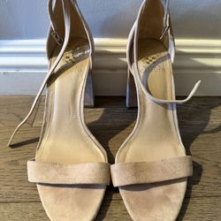 Vince Camuto Heels Size 10