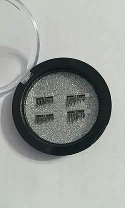 4 Pc. Set Magnetic 3D False Lashes