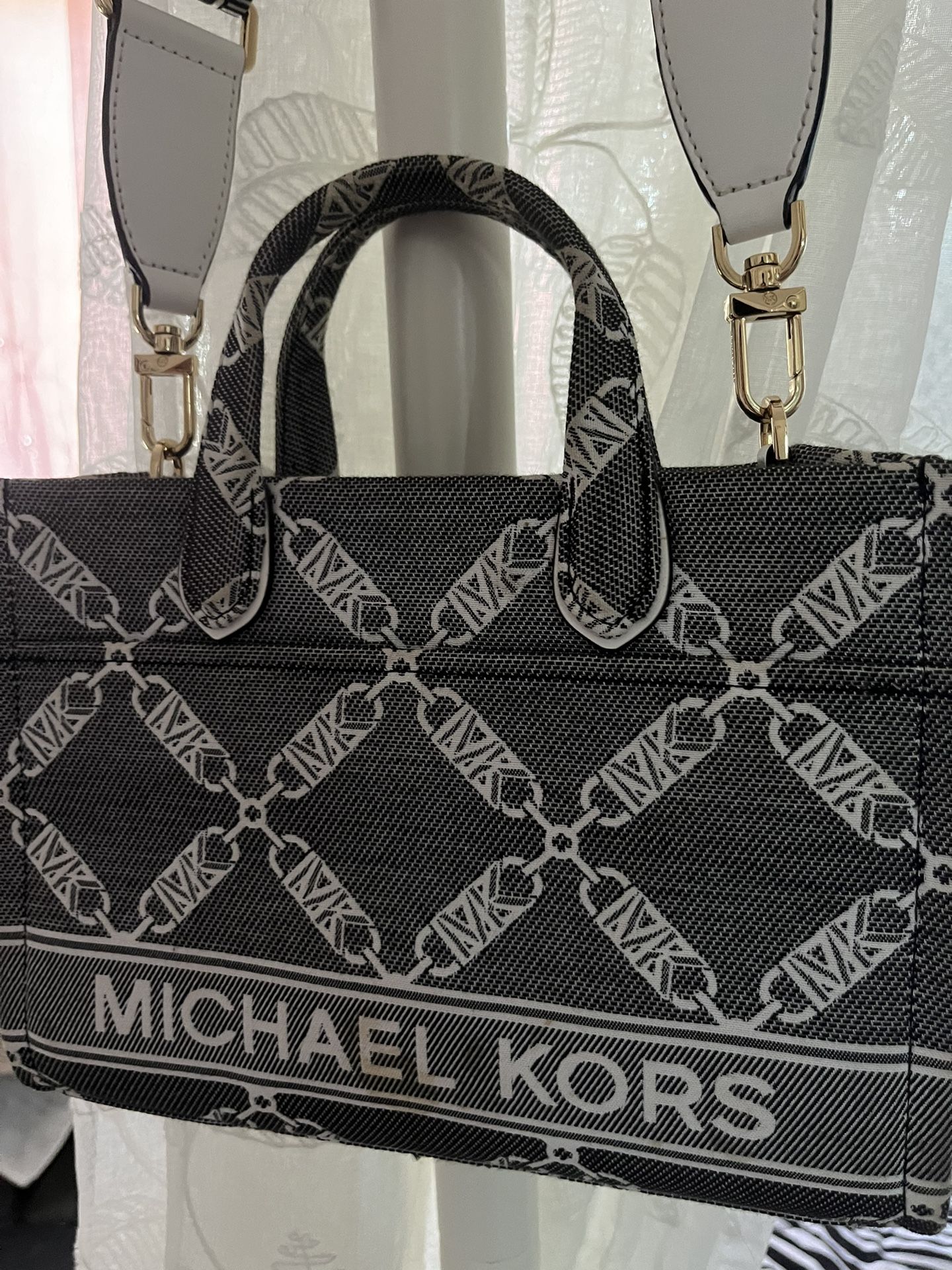 Micheal Koris Tote Bag