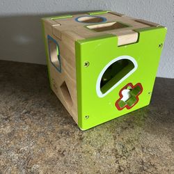 Shape Sorting Cube
