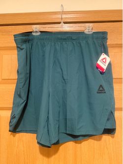 New dry fit Reebok shorts 2XL