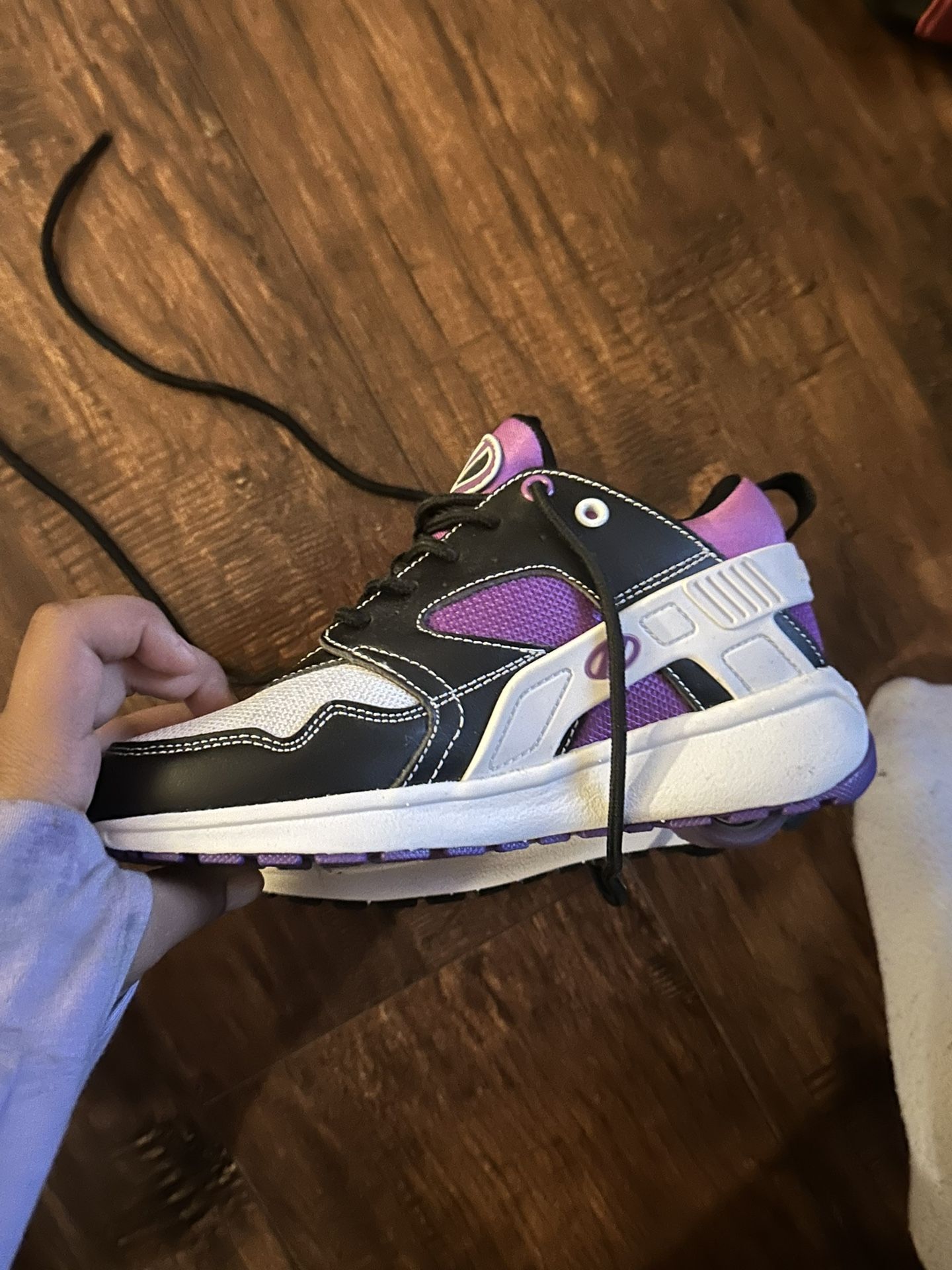 Heelys. Youth Size 2