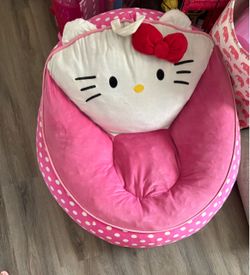 Hello kitty beam bag chair