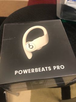 Powerbeats Pro Ivory