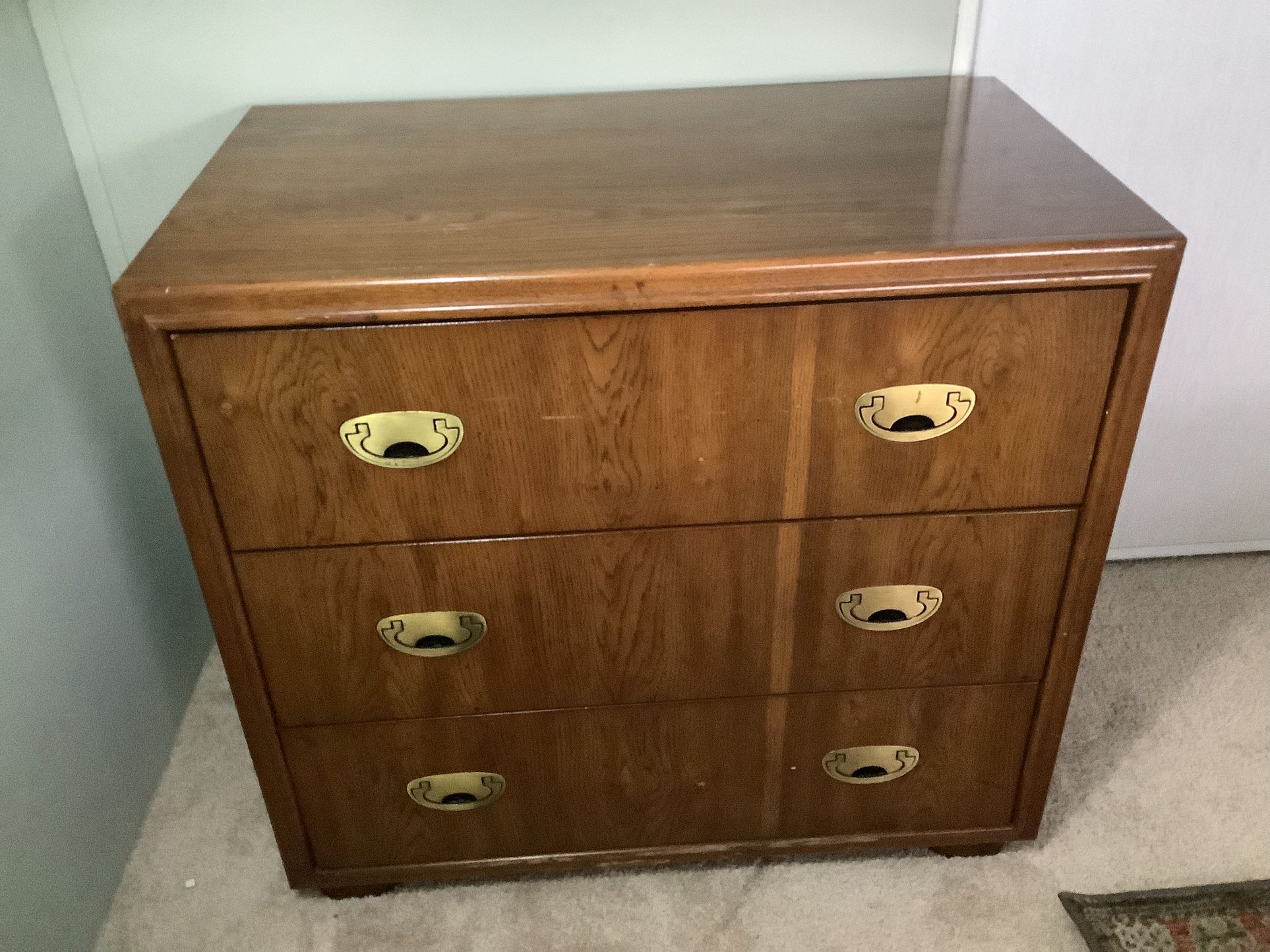 3 DRAWER DRESSER DREXAL 36” WIDE 32” HIGH 22” DEEP