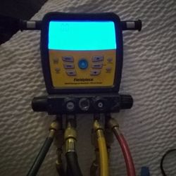 HVAC  Digital Refrigerant Manifold Gauge