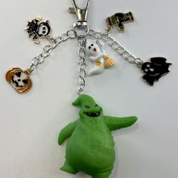 Customized "Oogie Boogie" Keychain (Glows In The Dark)