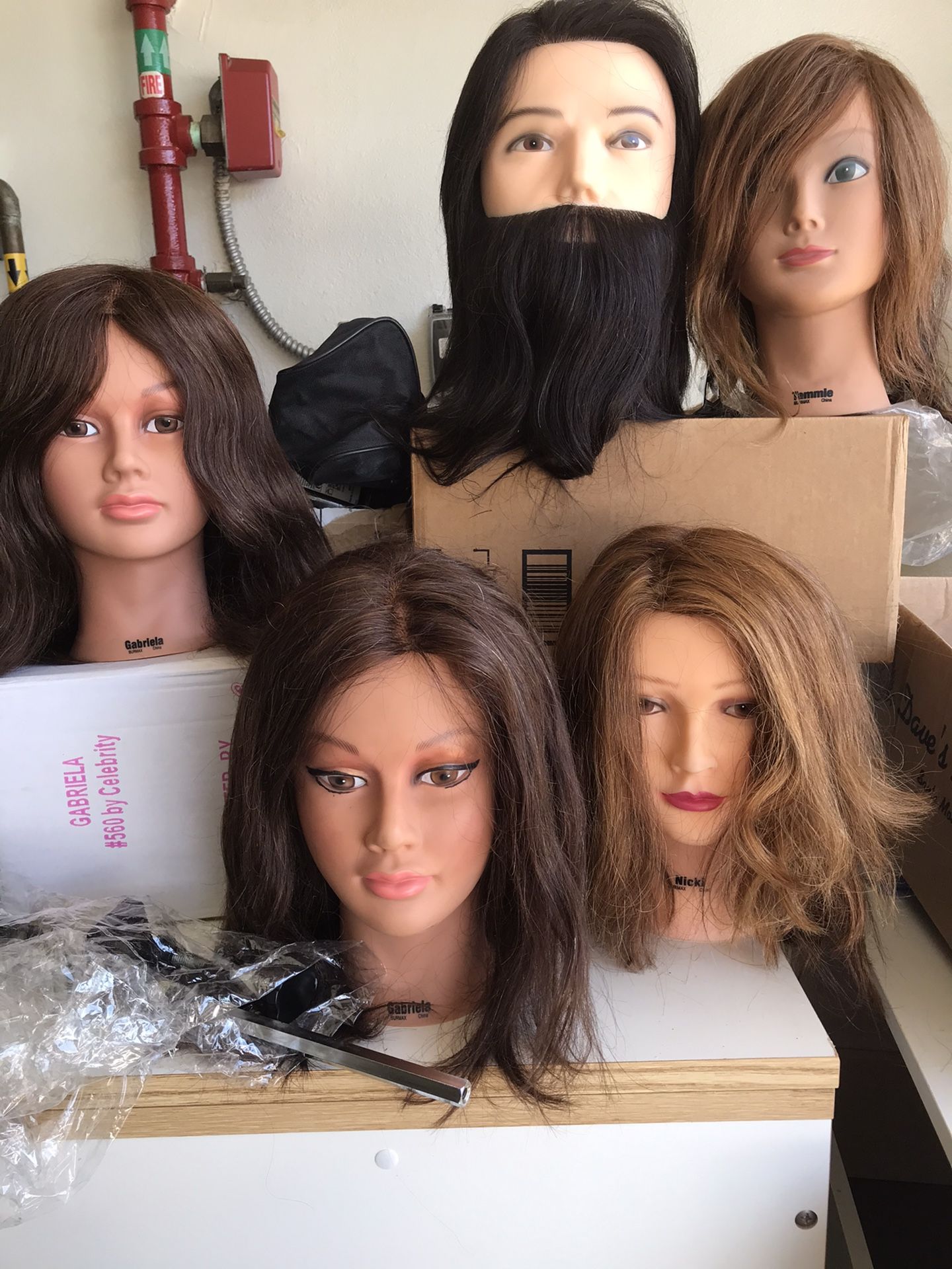 Mannequins hairdresser practice model