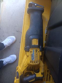 Dewalt flexvolt Sawzall