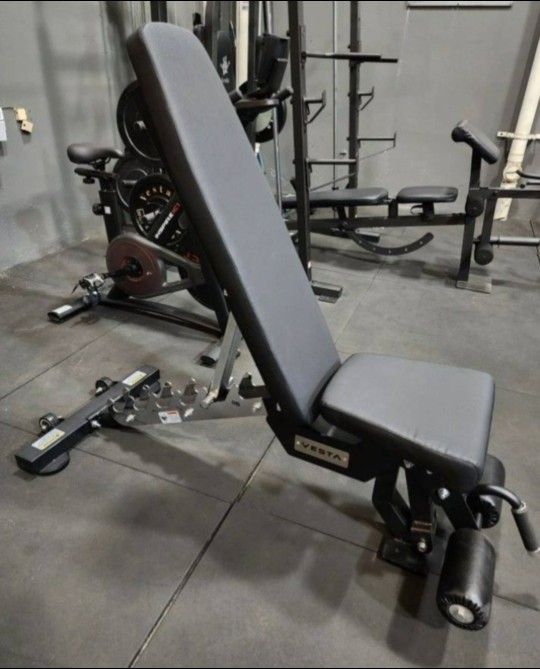 BRAND NEW Adjustable FID Weight Bench, Incline To Decline, Squat Rack, Bumper Plates, Barbell, Gym Mats Rubber Flooring