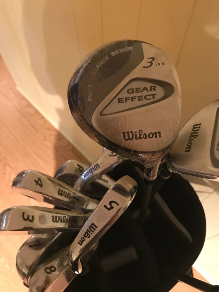 Wilson Golf club+ bag+balls