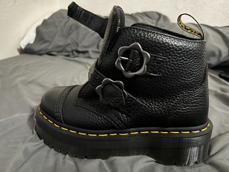Doc Martens Platform