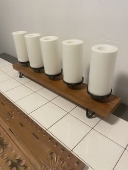 NEW Farmhouse Broyhill Wood And Metal 5 -Tier Pillar Candle Holder - Perfect 🤩 