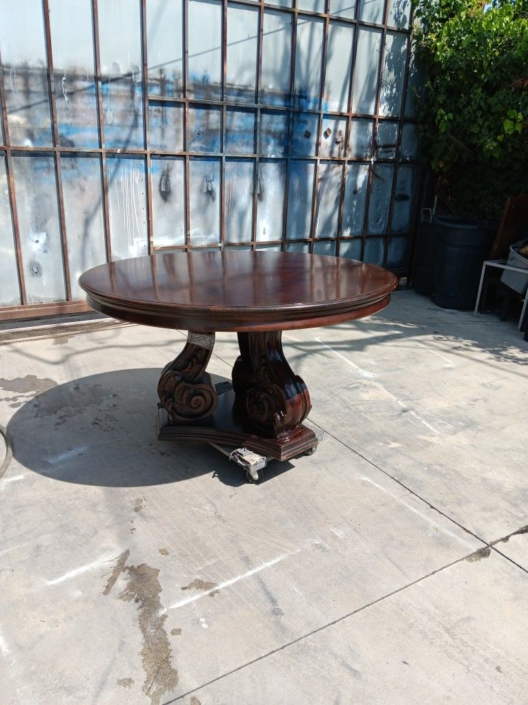 Solidwood Carved Base Dining Table