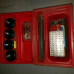 Vintage erector set