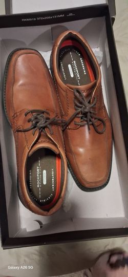 9.5 Men's SL2 Apron Toe (BX2059) dress shoe