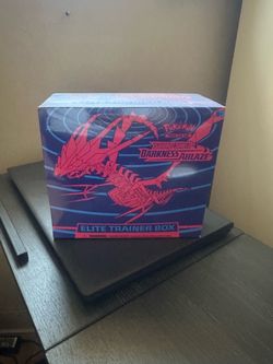 Pokemon Darkness Ablaze ETB
