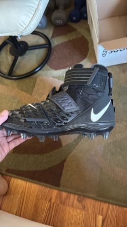 Nike Force Savage Lineman Cleats