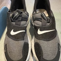 Nike Flyease Woman’s Shoe