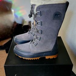 Brand New Women's Size 9 Sorel Waterproof Winter Boots Gray