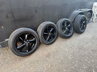 Toyota RAV4 Wheels And Tires 225/60R18 $1399 Firm 