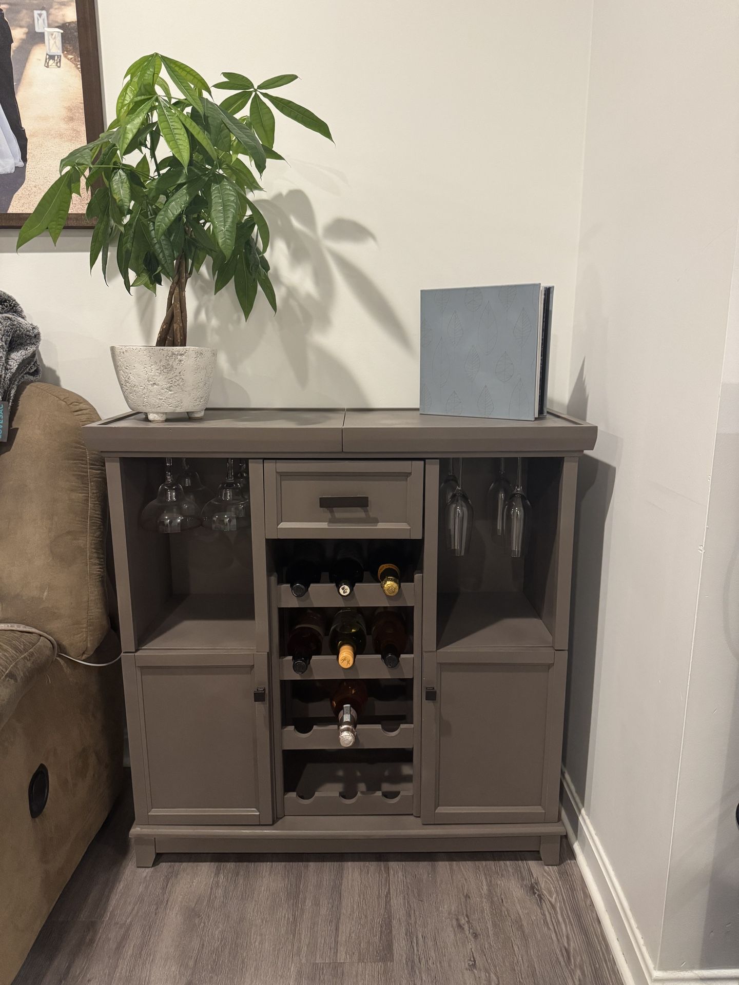 Wine Cabinet