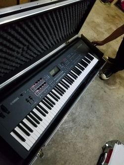 Yamaha mox8