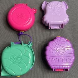 Polly pockets x4 