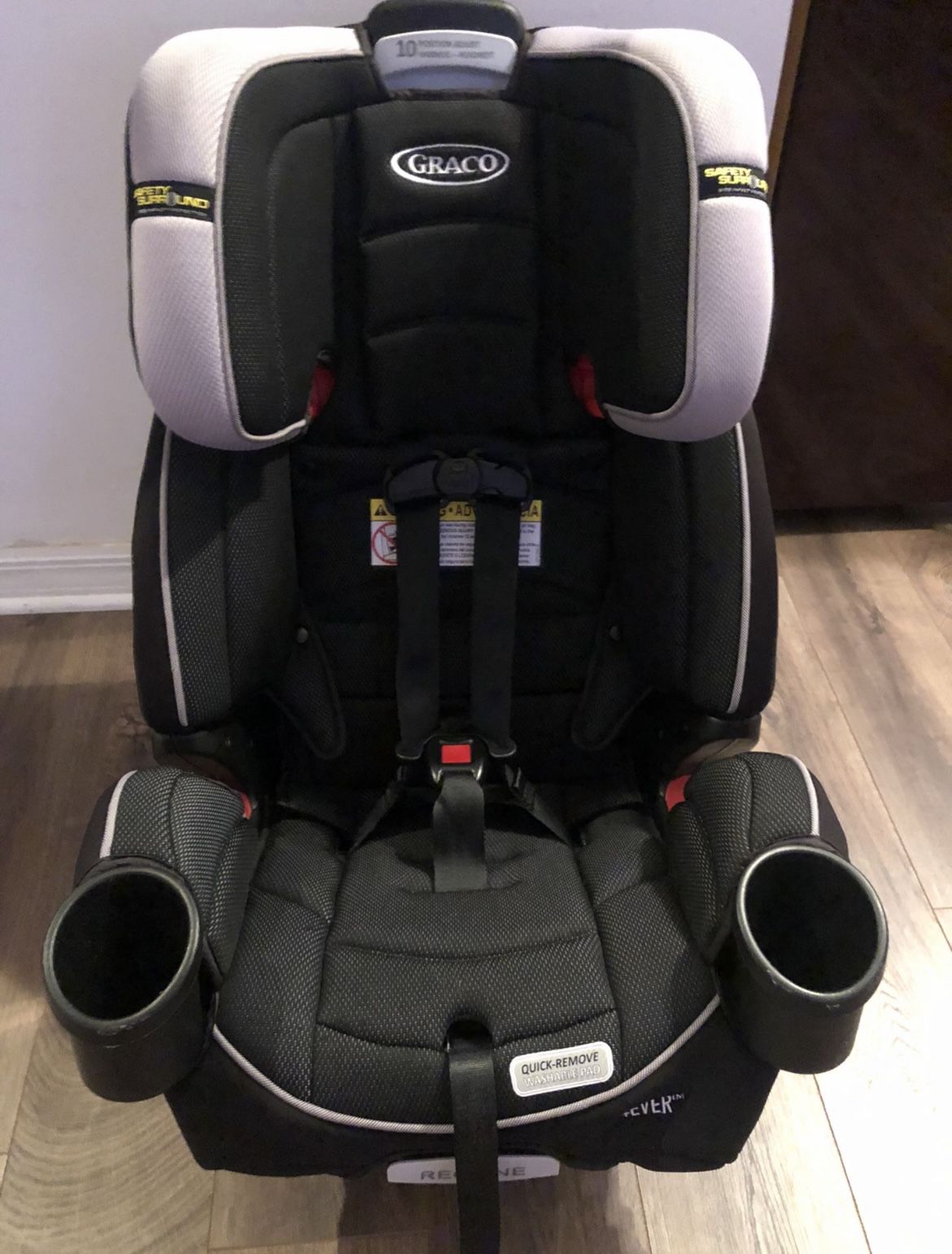 Crago Convertable Car Seat To A Booster Seat