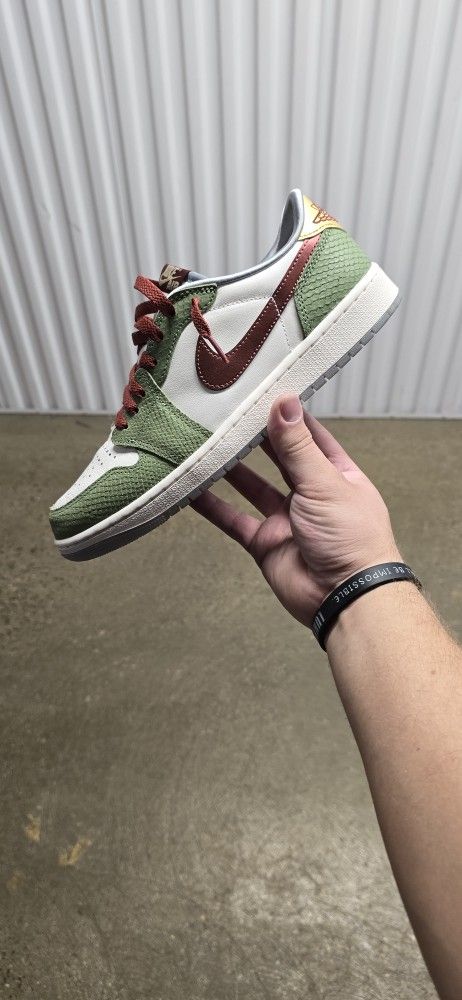 2024 Air Jordan Retro Low OG 'Year of the Dragon'