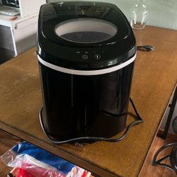 Ice Maker