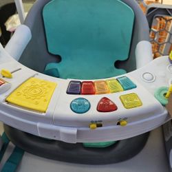 Infantino Music & Lights 3-in-1 Discovery Seat & Booster