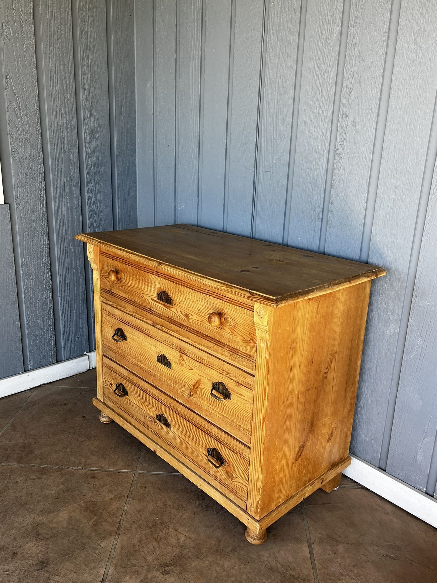 Antique Pine Dresser for Sale in Bellevue, WA OfferUp