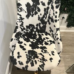 Black & White Cow-Print Accent Chair – Swivel Base