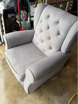 Nursery chair