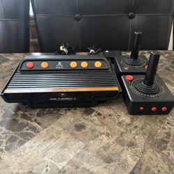Atari Flashback 4 with 2 wireless controllers
