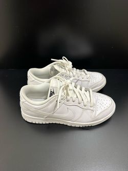 Nike Dunk Low Triple White - Women's 7 / Men's 5.5 - DD1503-109