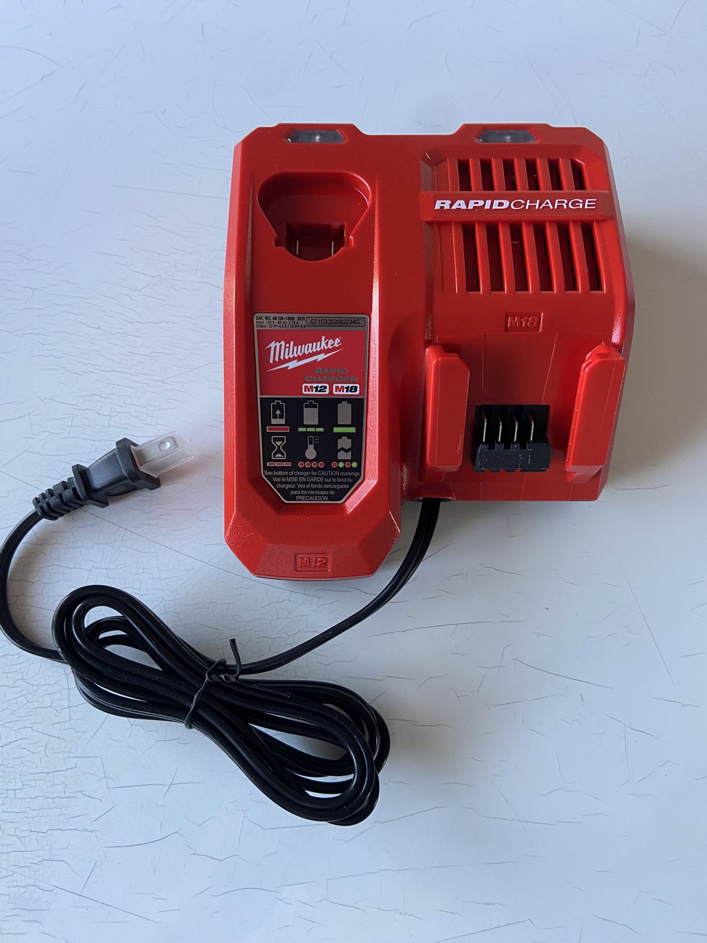 Milwaukee Fast Charger