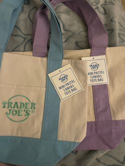 trader joe’s mini totes pastel