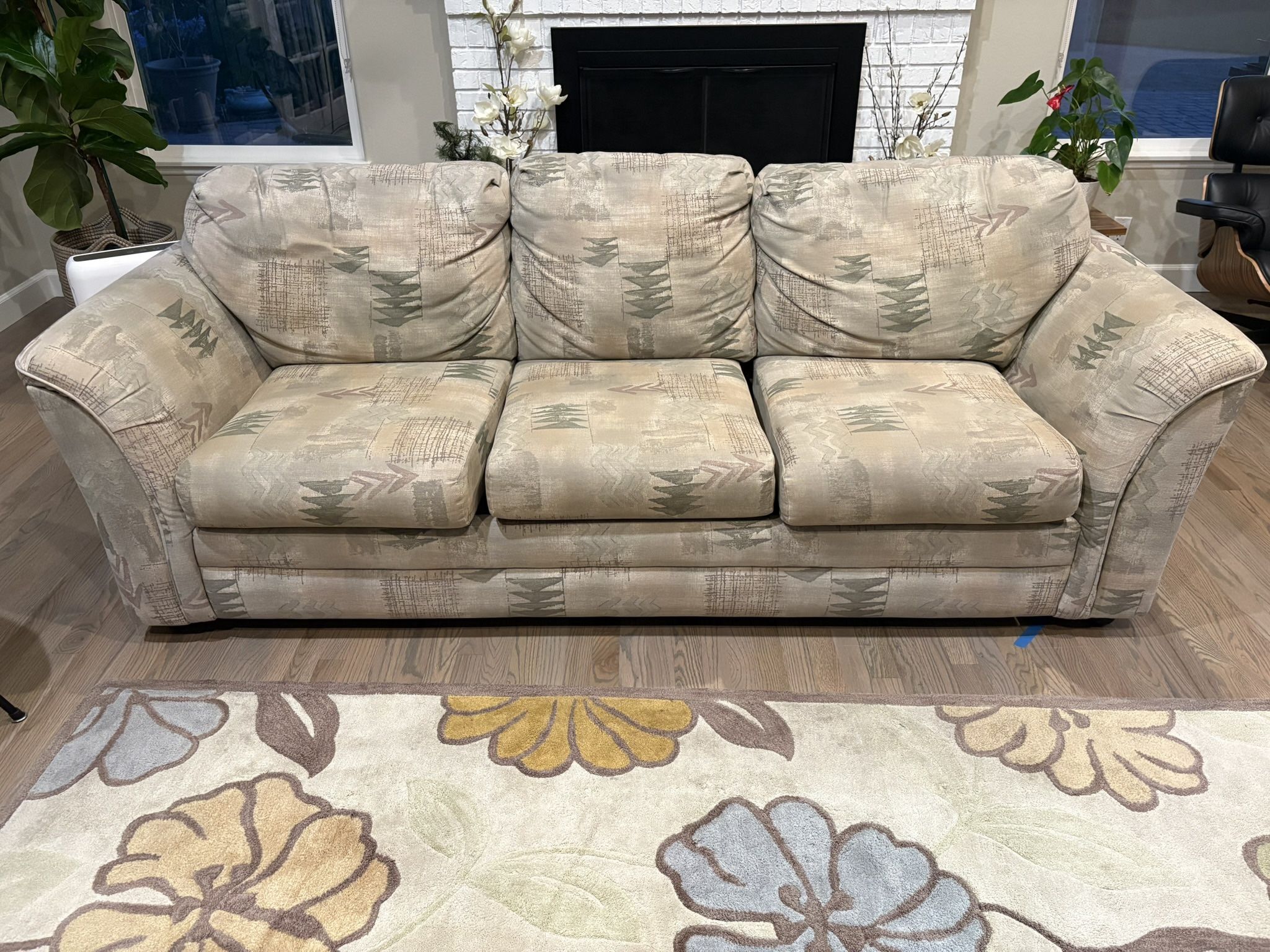 Free Sealy QUEEN Sofa Bed. Good Condition, 33x88” Cushions Restuffed For A Firmer Feel. No Pets, Clean, Ready for A New Home. “