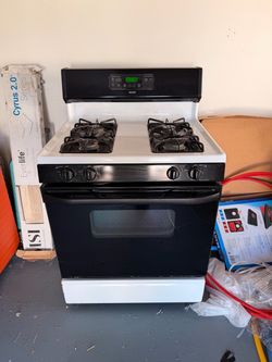 White Kenmore Stove