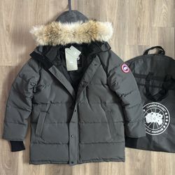 Carson Parka Size Large And Extra Large 