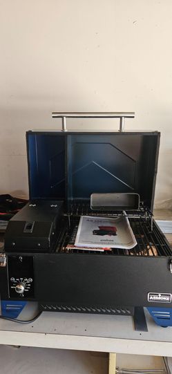 Electric smoker