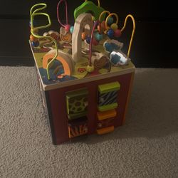 Zany Zoo Cube