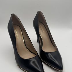 NEW BCBGeneration Harleigh, Size 7.5, Black Leather Pumps with Gold Chain Detail
