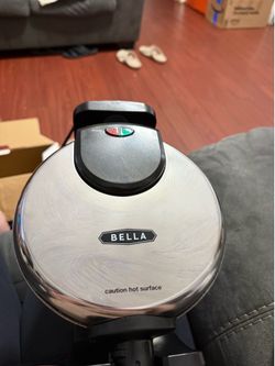 bella Classic Rotating Belgian Waffle Maker with Nonstick Plates, Removable Drip Tray, Adjustable Browning Control and Cool Touch Handles, Stainless S